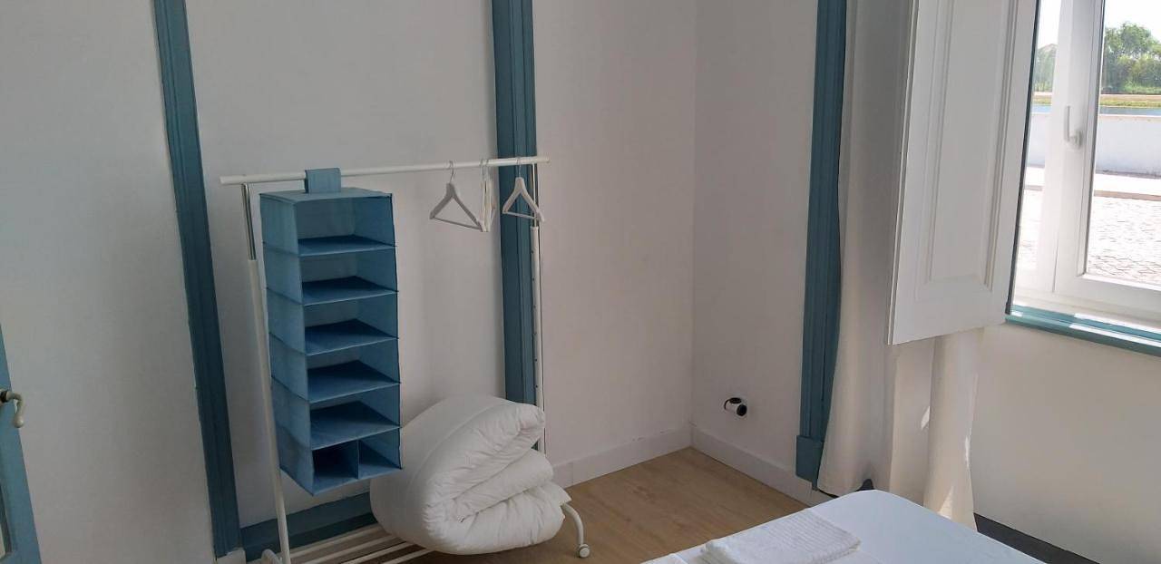 Two-Bedroom Suite in Coruche, Fajarda e Erra, Distrito de Santarém