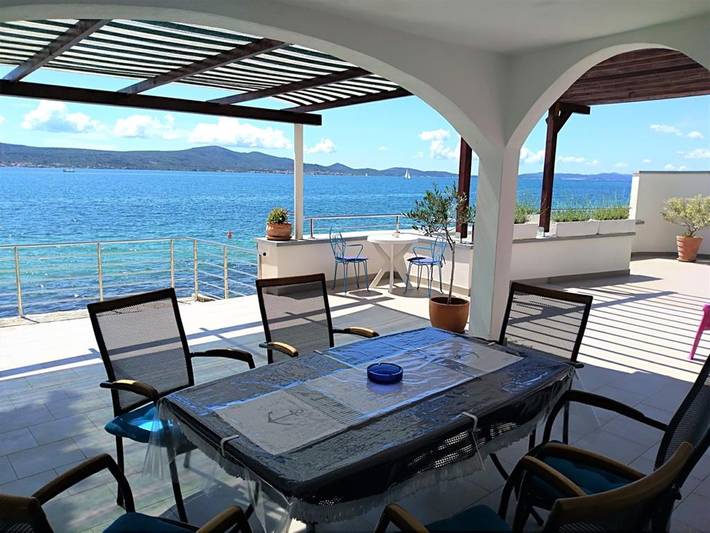 Ferienhaus für 8 Personen, mit Balkon/Terrasse und Terrasse in Sveti Petar na Moru