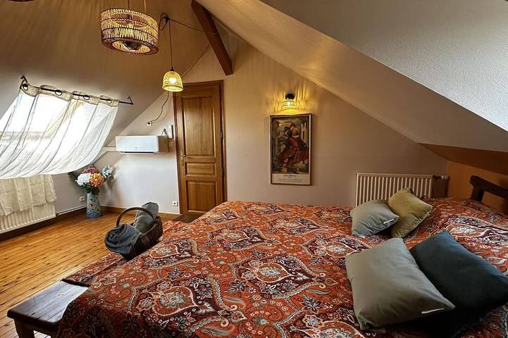 Stadthaus, Klimaanlage, Haustiere Ok – 6 Pers. in Moulins, Allier