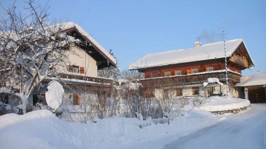Ferienwohnung für 4 Personen, mit Sauna und Balkon sowie Garten in Fischbachau - 2