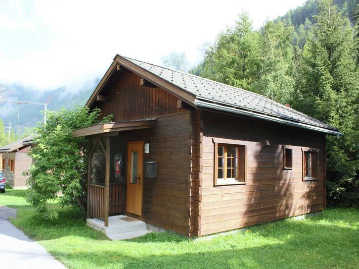 Vacation rental for 6 people, with yard in Valais