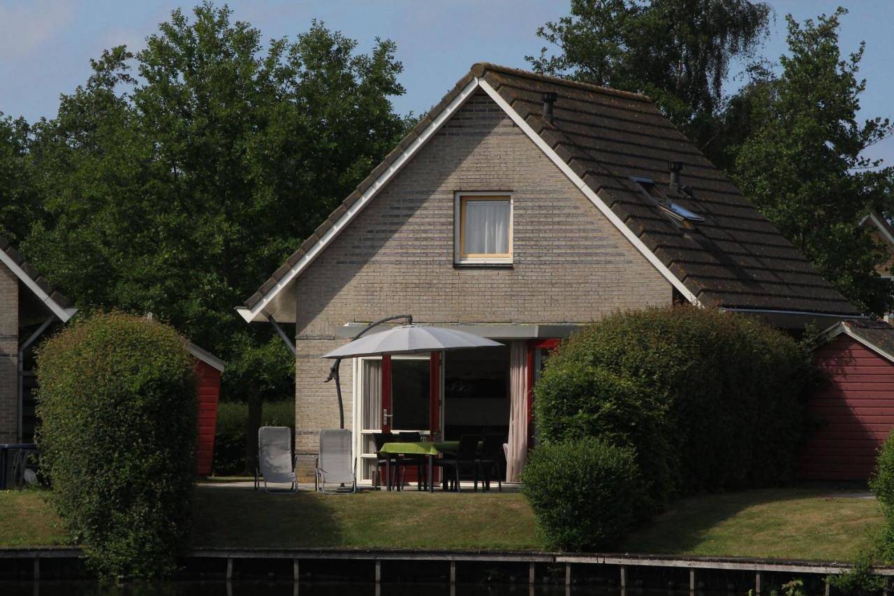 Four-Bedroom House in Medemblik, IJsselmeer