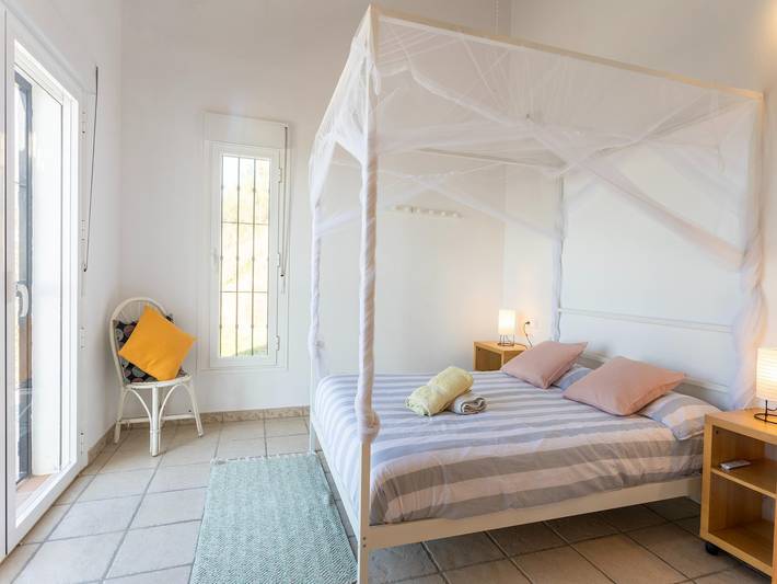 Casa rural para 6 personas, con terraza y piscina en Arenas - 4
