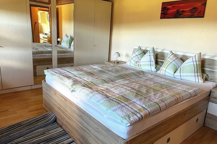 Ferienwohnung für 6 Personen, mit Pool in Böbrach - 4
