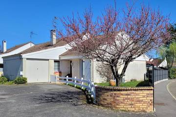 Gîte pour 8 personnes, avec jardin et terrasse à Les Essarts-le-Roi