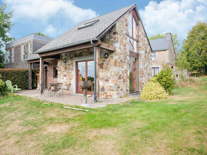 Ferienhaus für 9 Personen, mit Garten und Terrasse