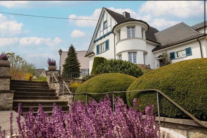 Ferienwohnung für 6 Personen, mit Terrasse und Garten, kinderfreundlich in Kelberg