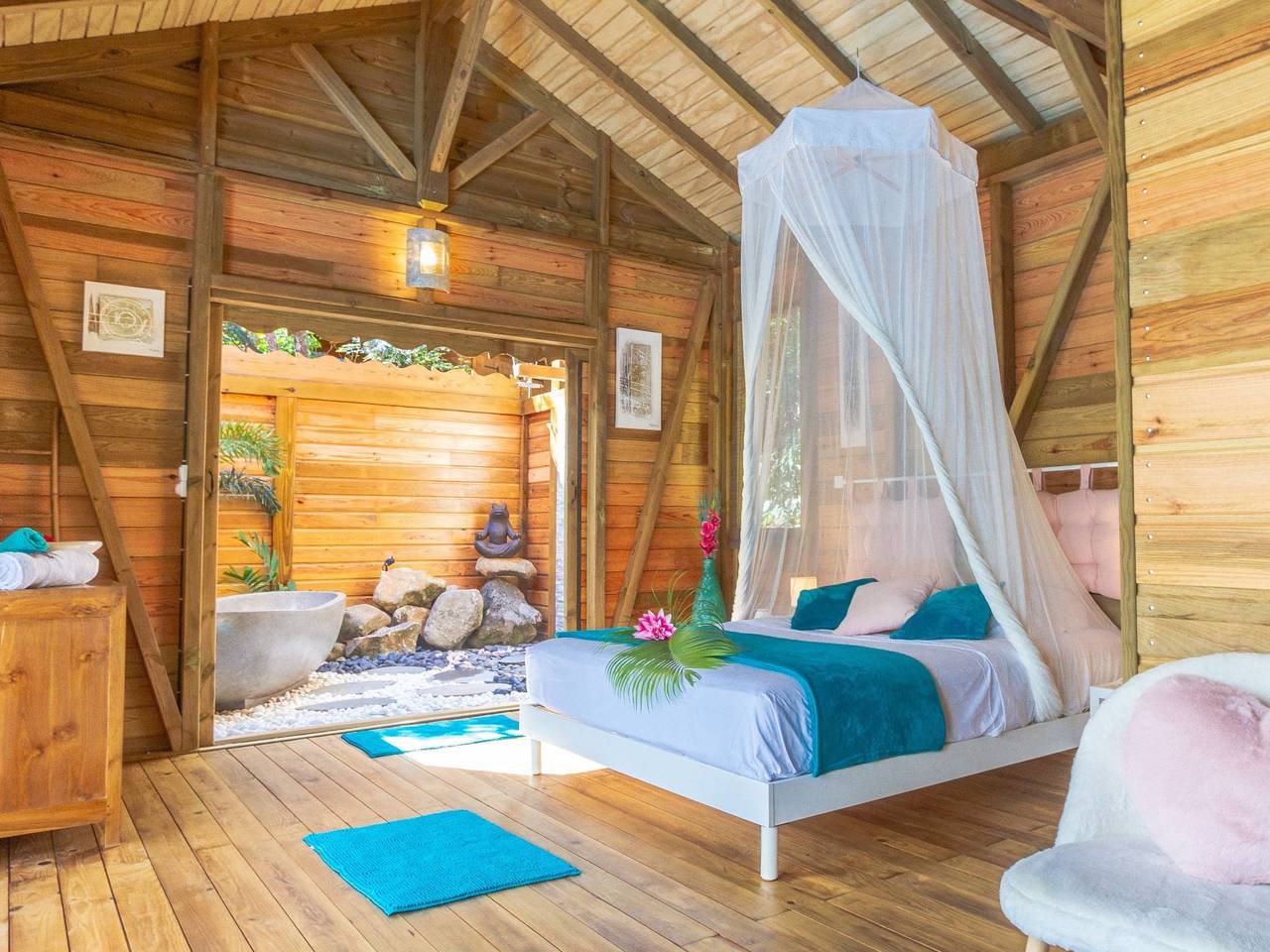 Appartement entier, Jungle Lodge Privater Swimmingpool in Deshaies, Guadeloupe