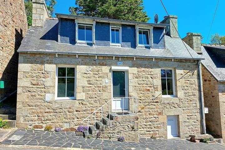 Location de vacances pour 4 personnes, avec jardin, animaux acceptés à Ploulec'h