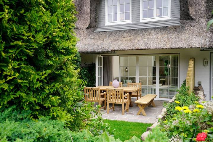 Inselliebe: Exklusiv Sylter Wellnessoasen mit Sauna & Garten in Keitum in Keitum, Sylt (Gemeinde)