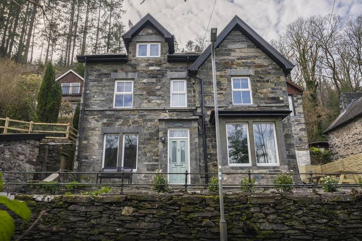 Holiday rental for 12 people, with Terrace and Garden in Betws-y-Coed