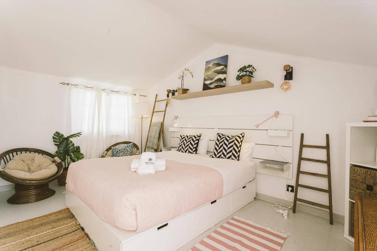 Best Houses 26: Baleal Beach Front Retreat in Baleal, Leiria distrito