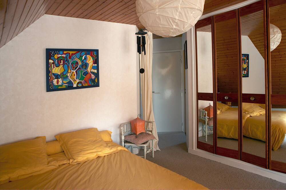 Ganze Wohnung, Schönes Einzelapartment mit großem Garten in La Forêt-Fouesnant, Côte de Cornouaille