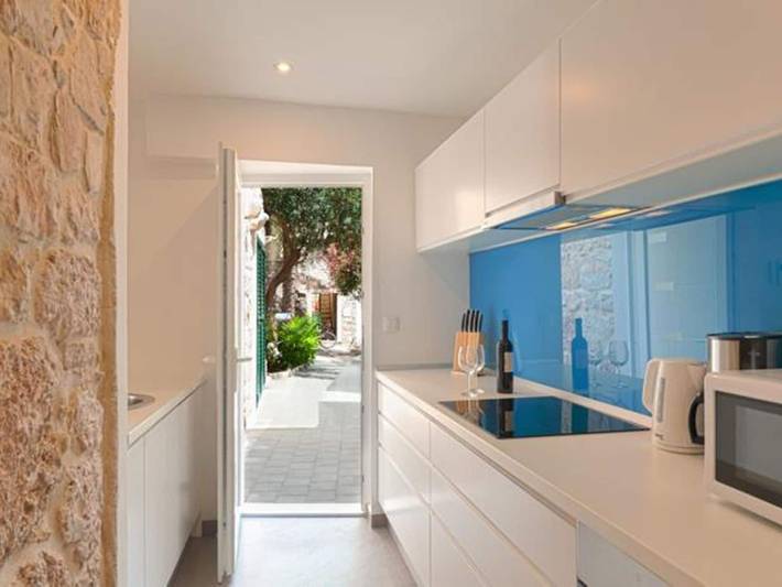 Villa pour 12 personnes, avec sauna ainsi que terrasse et piscine à Bol - 4
