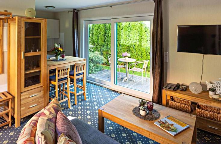 Hotel für 3 Personen, mit Terrasse und Garten sowie Seeblick und Ausblick in Wendisch Rietz - 3
