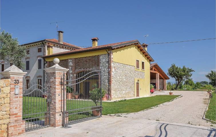 Ganze Ferienwohnung, Gemütliches Apartment mit AC, Terrasse und Parkplatz in Longare, Vicenza Provinz