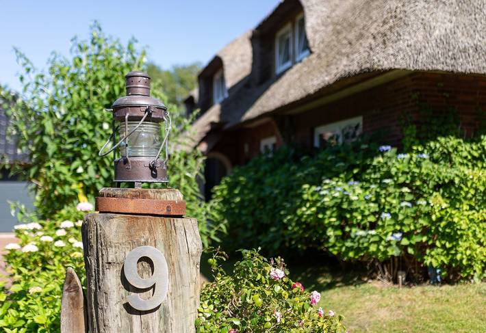 Ferienwohnung für 2 Personen, mit Garten und Ausblick in Nebel - 2
