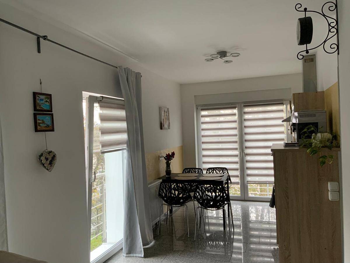Ganze Ferienwohnung, Family Room with Shower in Dortmund, Ruhrgebiet