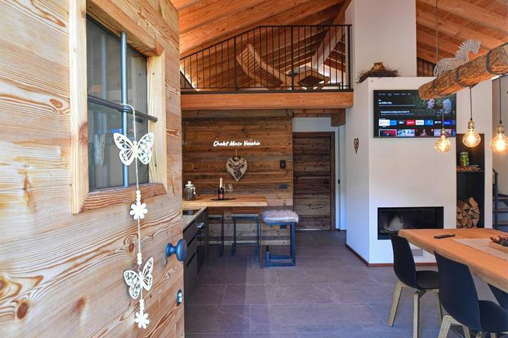 Chalet pour 4 personnes, avec vue et jardin, animaux acceptés