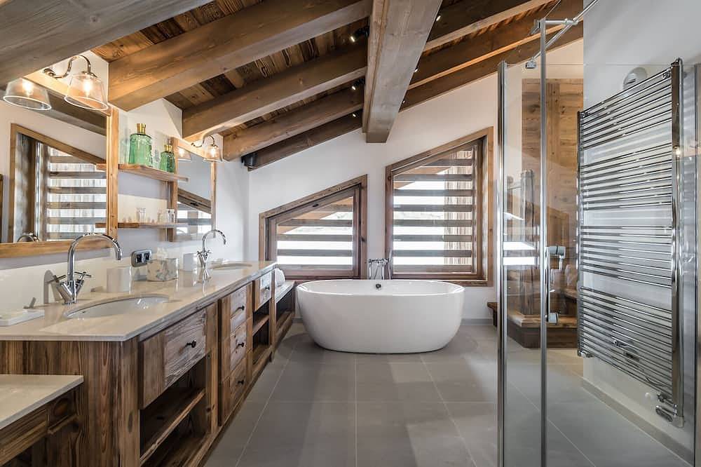 Luxus-Chalet mit Sauna in Courchevel in Courchevel 1650 (Moriond), Saint-Bon-Tarentaise