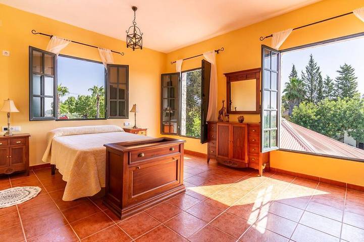 Haustierfreundliches Haus in Guillena in Las Pajanosas, Guillena