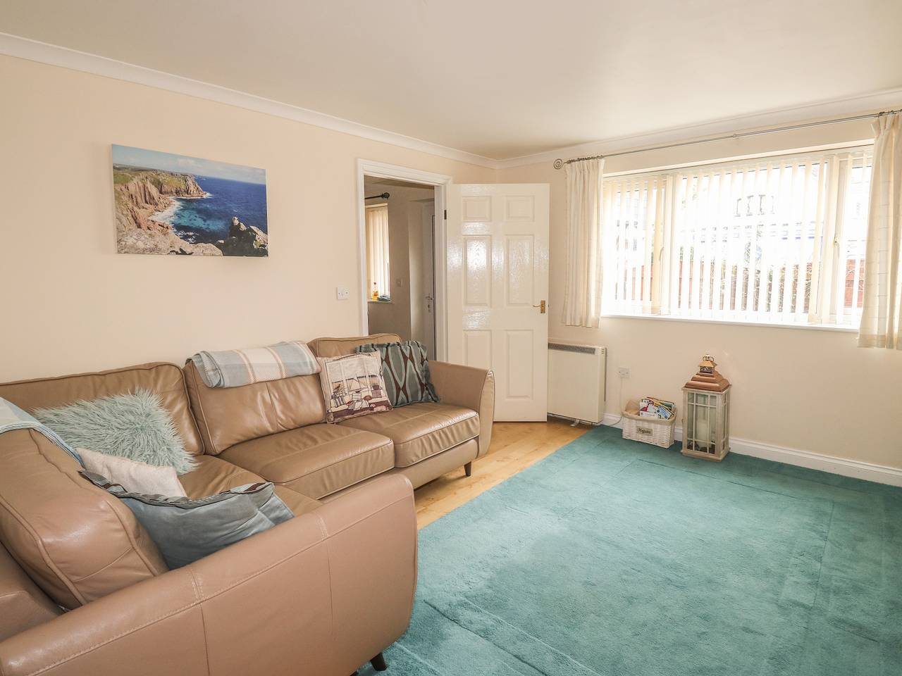 Kingfisher House in Tintagel, Pentire Point - Widemouth