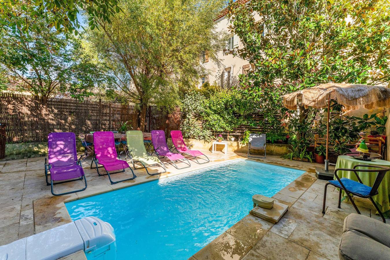 Appartement 'Gîte Marie - Monteux' avec piscine privée, Wi-Fi et climatisation in Monteux, Vaucluse