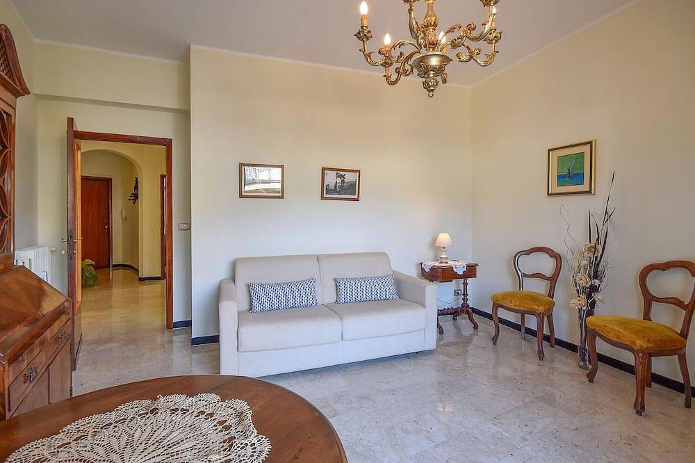 Appartamento intero, 1 bedroom lovely apartment in Rapallo in Rapallo (Città), Rapallo