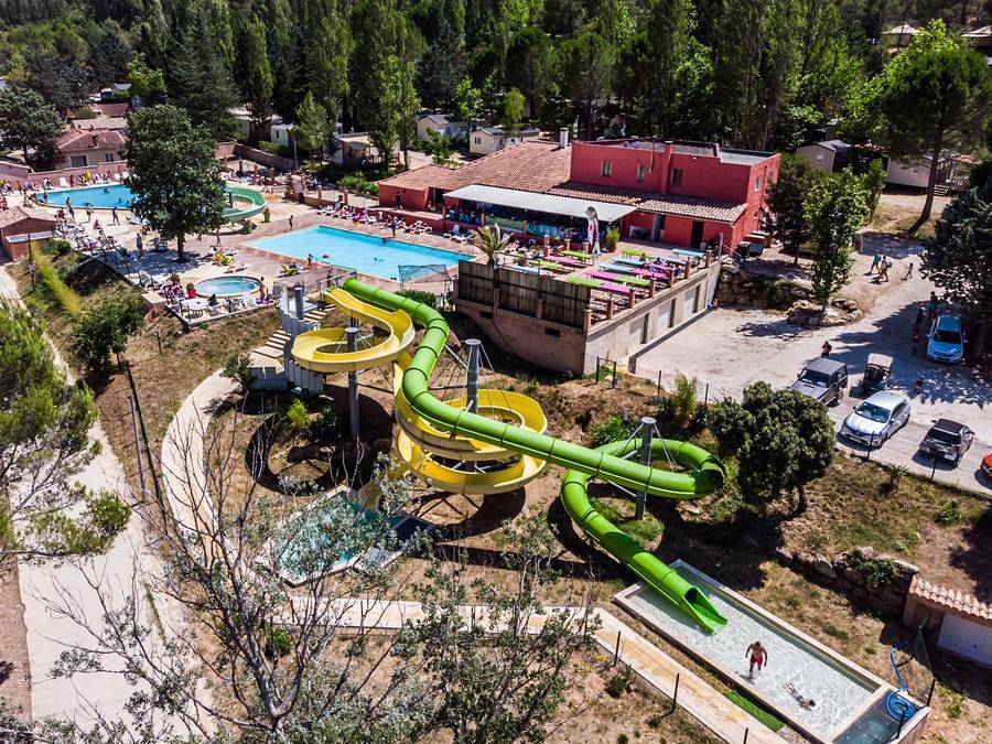 Flower Camping Les Cadenières - Bungalowzelt 5 personen - Zeltbungalow Standard 20m² 2 Schlafzimmer - gemeinsame Sanitäranlagen - ohne Klimaanlage 1/5 pers. in Villecroze, Draguignan Region
