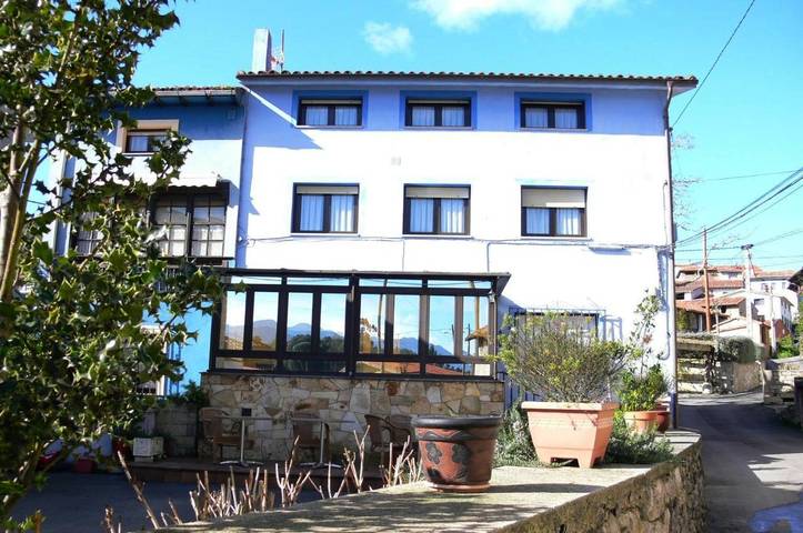 Casa de huéspuedes para 3 personas, con Terraza en Llanes
