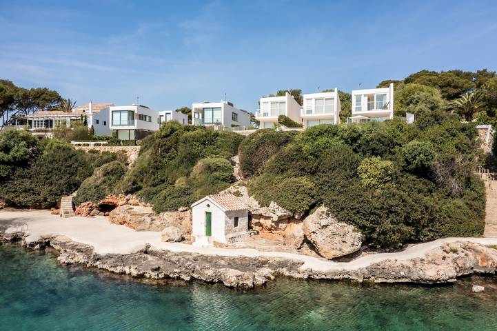 Seafront Villa Cel with Sea View, Pool, Terrace & Wi-Fi in Cala Blanes, Ciutadella