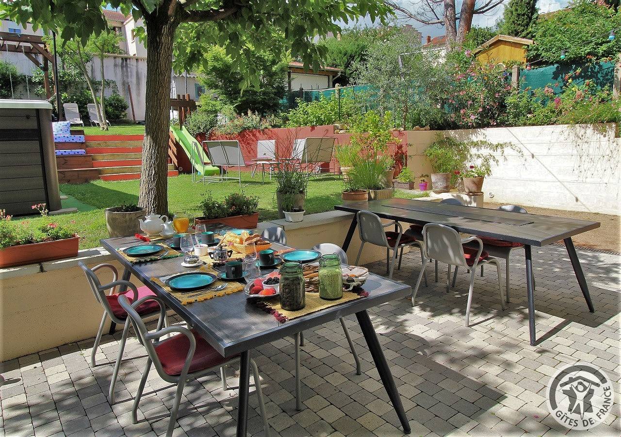 Espace Beleverte - Tamaris in Oullins, Lyon et ses environs