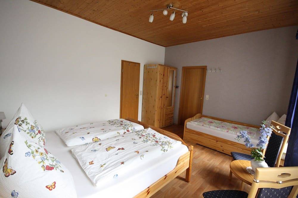 Ganze Wohnung, Ferienwohnung Bergkristall in Neudorf, Sehmatal