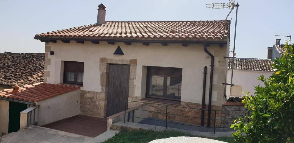 Casa de vacaciones para 4 personas, con vistas y jardín en Sierra de Gata - 2