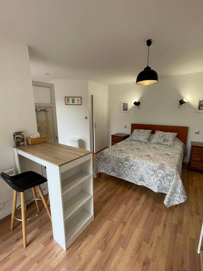 Gîte pour 2 personnes, avec vue et terrasse à Najac - 2