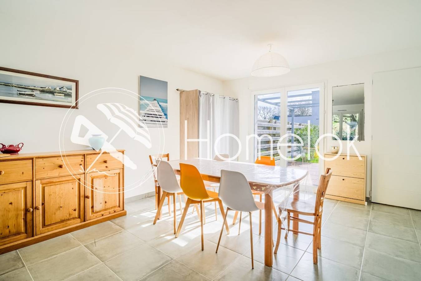 Maison familiale au calme près de l'océan in Le Tour-du-Parc, Côte des Mégalithes