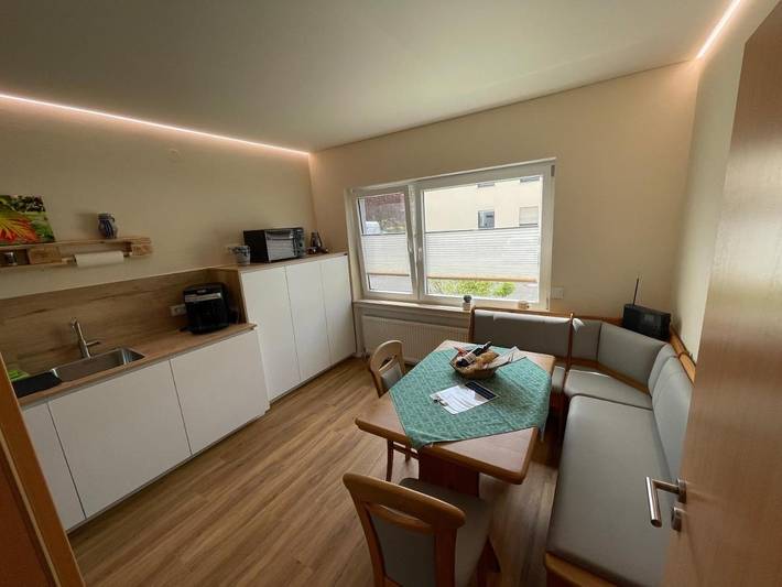 Ferienwohnung für 3 Personen, mit Sauna und Ausblick sowie Pool und Garten in Rheinhessen - 4