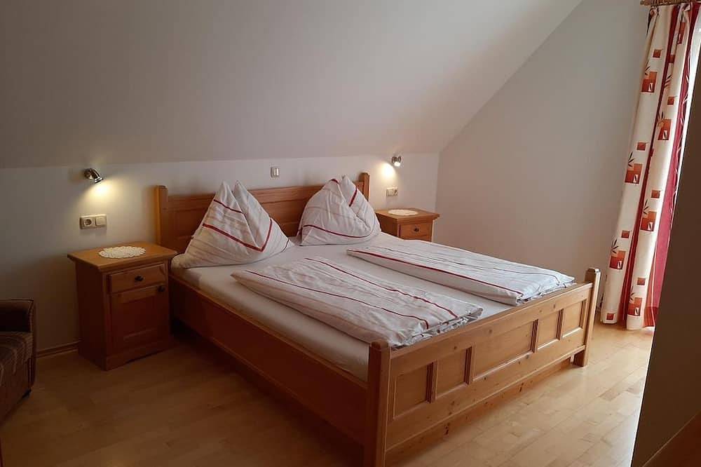 Ferienwohnung 7. Himmel - Ferienhaus Zotter in Südoststeiermark, Feldbach