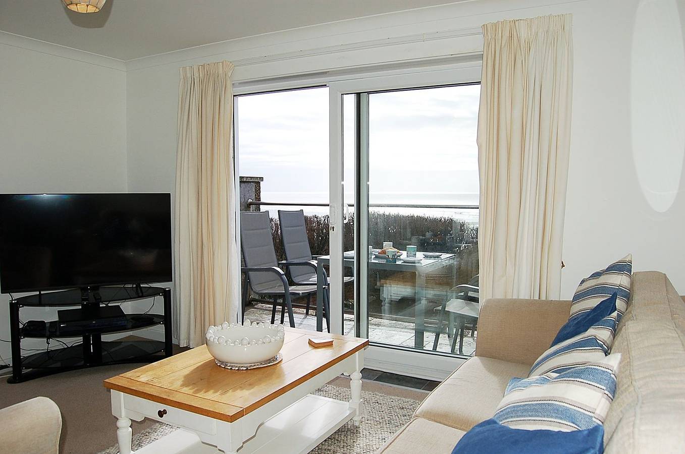 Ty Traeth Beach House in Tywyn, Snowdonia