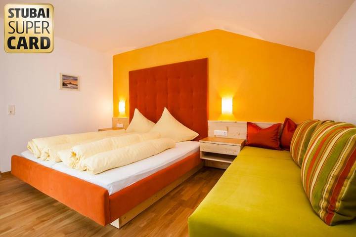 BnB für 4 Personen, mit Garten und Ausblick in Neustift im Stubaital
