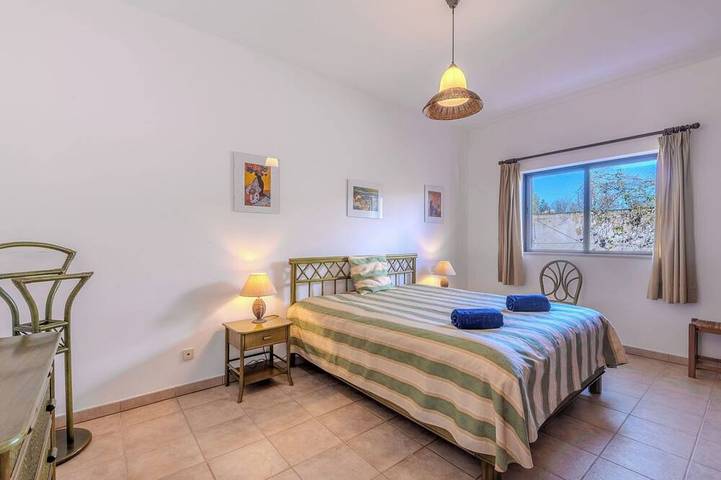 Ferienhaus für 6 Personen, mit Balkon und Pool in Portimão - 3