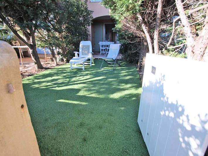 Gîte pour 4 personnes, avec jardin dans Plage de la Nartelle
