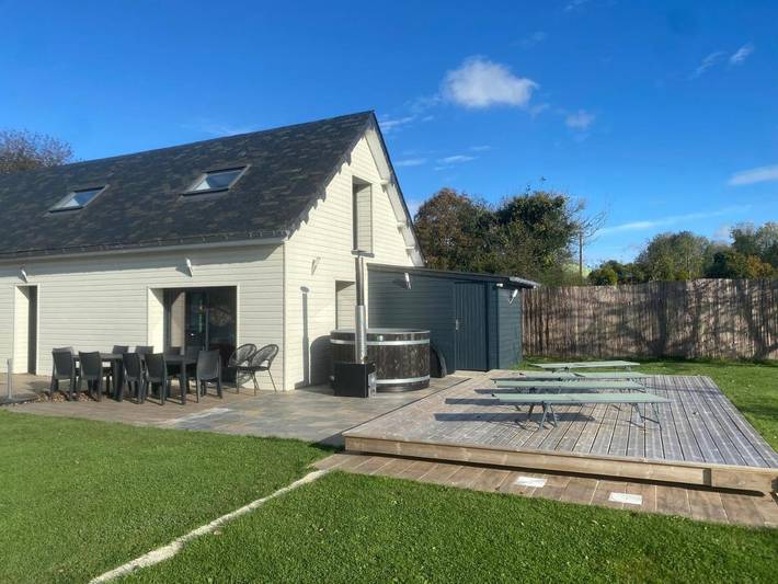 Location de vacances pour 12 personnes, avec piscine ainsi que jardin et jacuzzi à Saint-Saëns (Seine-Maritime) - 4