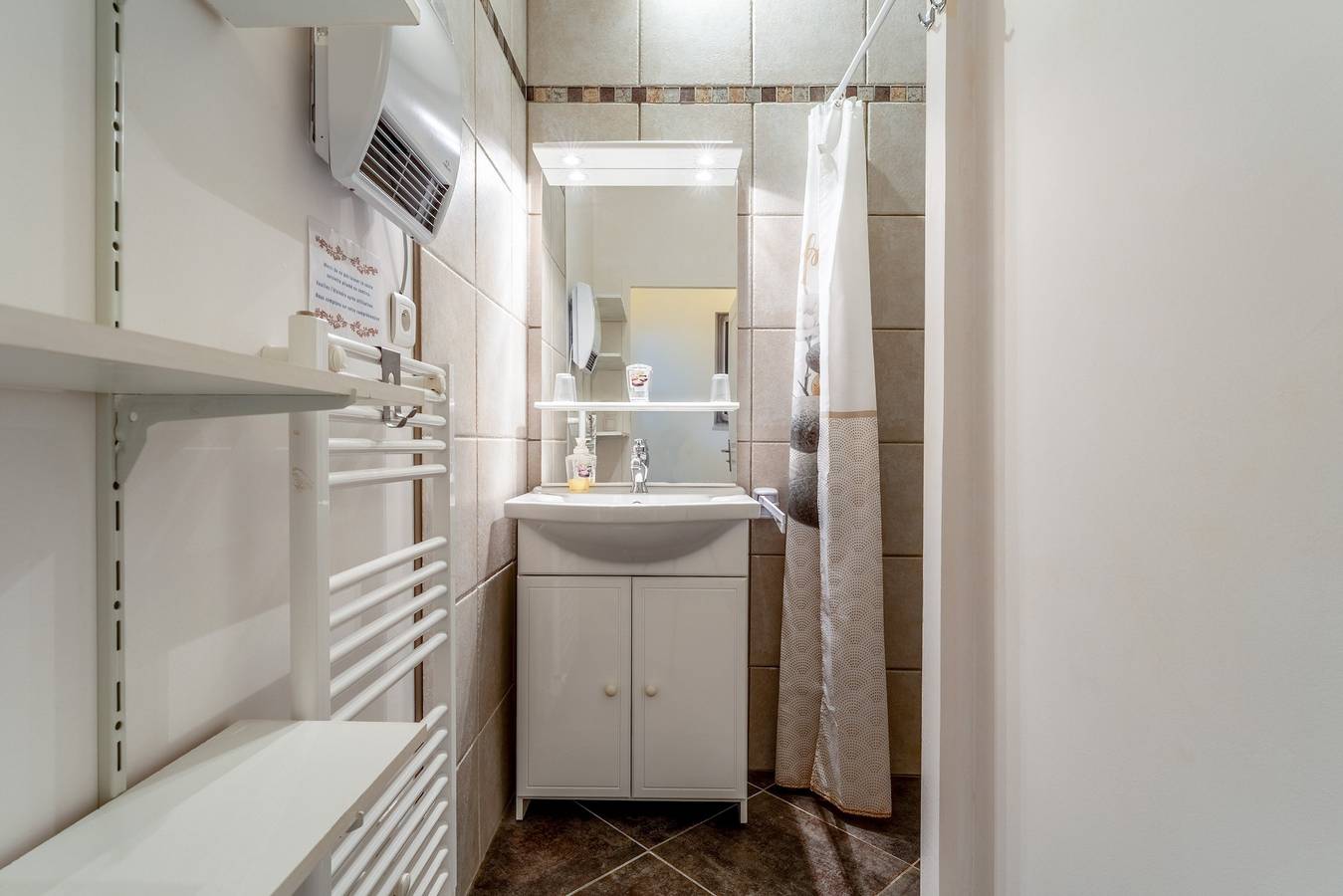 Gîte - kamer l'Occitania 44 m² - kamer en bijgebouw 60 m², foto 9
