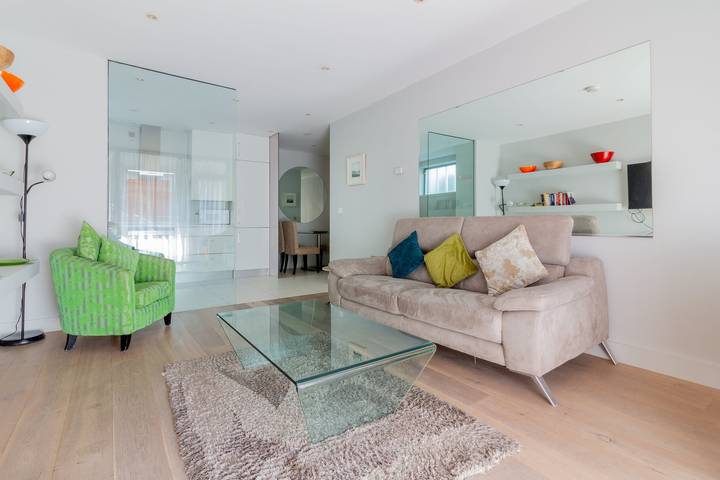 Ferienwohnung für 4 Personen, mit Balkon in Dublin