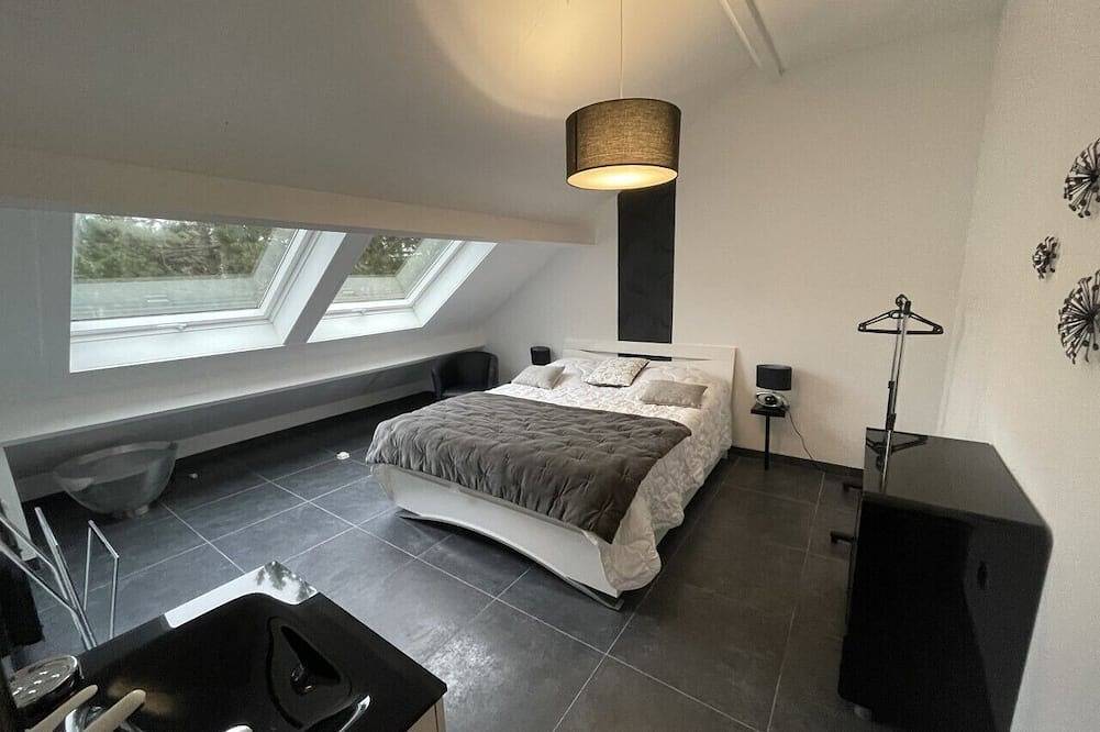 Large 14 Pers villa with heated pool 200 m from the sea in Quend Plage, Quend