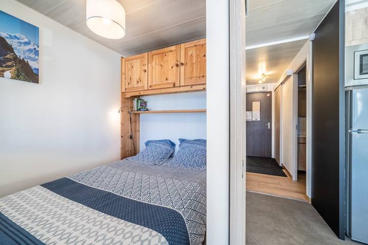 Apartamento entero, Apartamento 'Les Mouflons 1500' con vistas a las montañas, balcón y Wi-Fi in Le Praz de Lys, Taninges