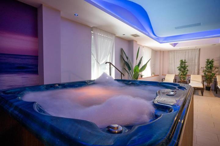 Location de vacances pour 2 personnes, avec jacuzzi ainsi que sauna et jardin à Vršac