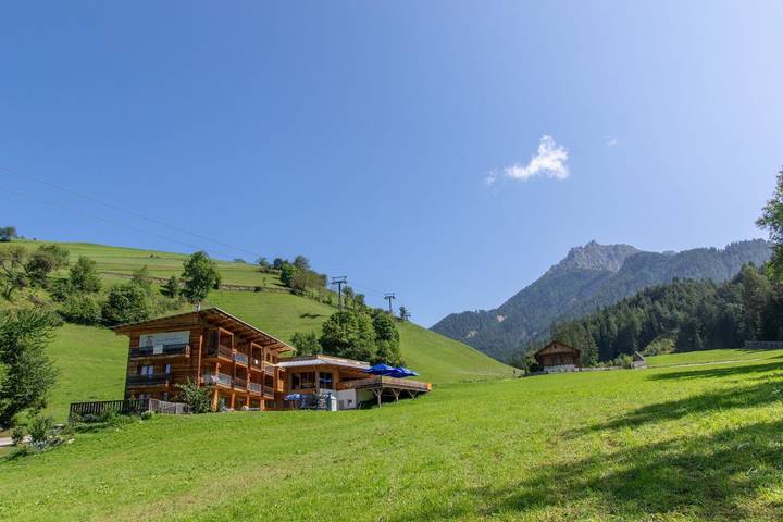 Hel lägenhet, Apartment "Le Table C" with Mountain View, Garden & Wi-Fi in San Vigilio di Marebbe, Enneberg