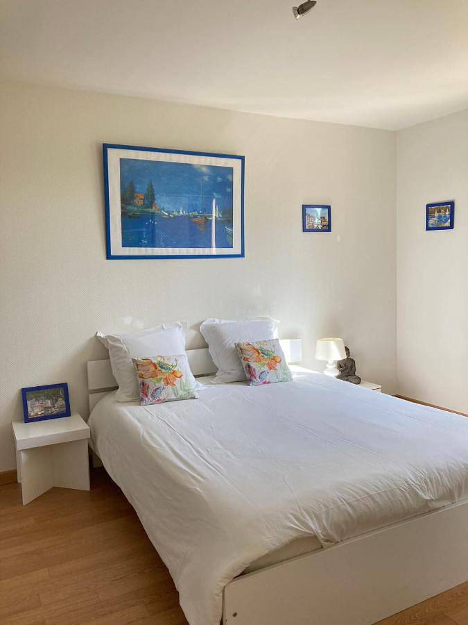 Location de vacances pour 8 personnes, avec vue et jardin à Formigny - 3